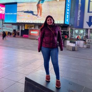 Meet your Posher, Natalia